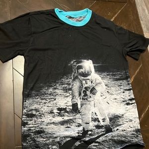 Astronaut tee